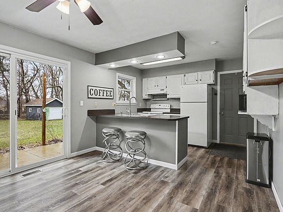 5th image of 13540 Riverside Dr