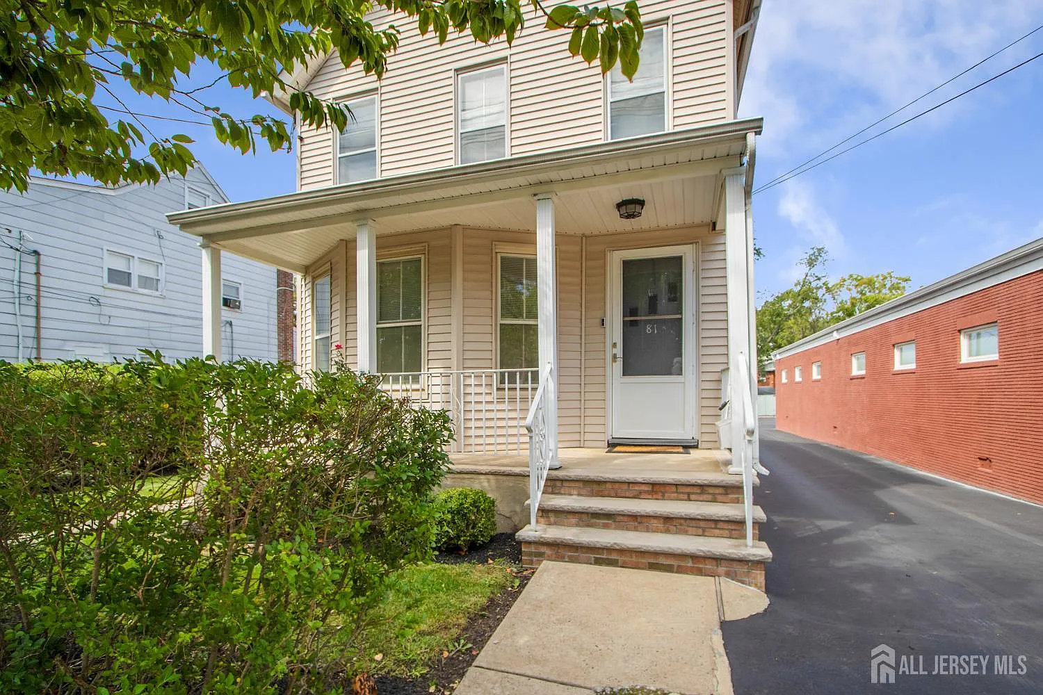 2 bed, 1.0 bath, 1540 sqft, $2,750 — Photo 3