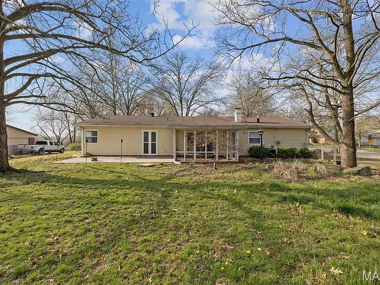 4649 McIlroy Dr — Photo 4