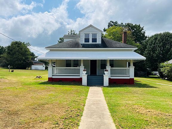3rd image of 1321 Westover Dr
