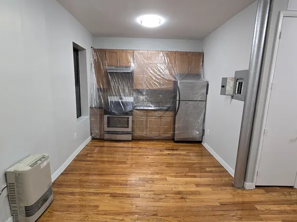 619 Nostrand Avenue image 1 of 9