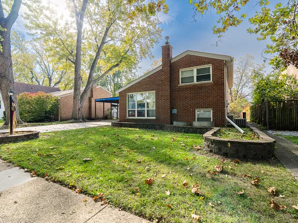 2941 Everett St, Blue Island, IL 60406