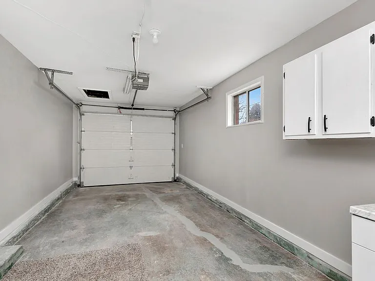 4918 Neptune Ln — Photo 26