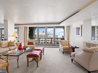 801 Pennsylvania Ave NW APT 1218, Washington, DC