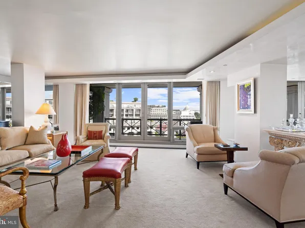 801 Pennsylvania Ave NW APT 1218, Washington, DC 20004