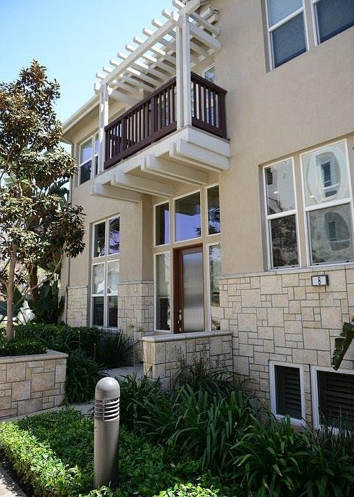 Playa Vista Townhome