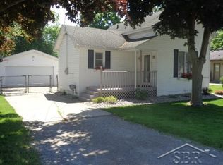 173 S 6th St, Freeland, MI 48623
