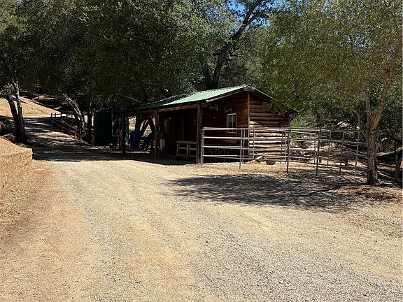 5th image of 5765 Dago Ln