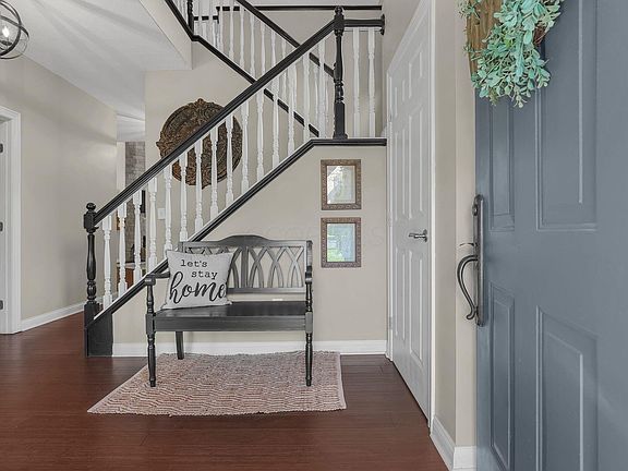 5th image of 8021 Hillingdon Dr