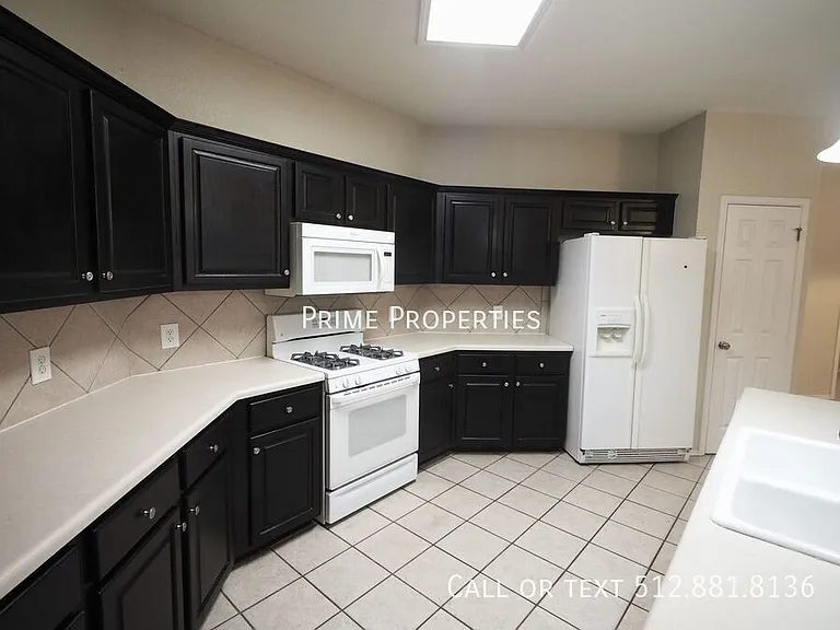 1506 Amber Day Dr — Photo 5