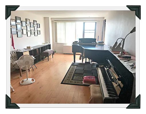 Sold by Naomi Klein, LREB | media 9