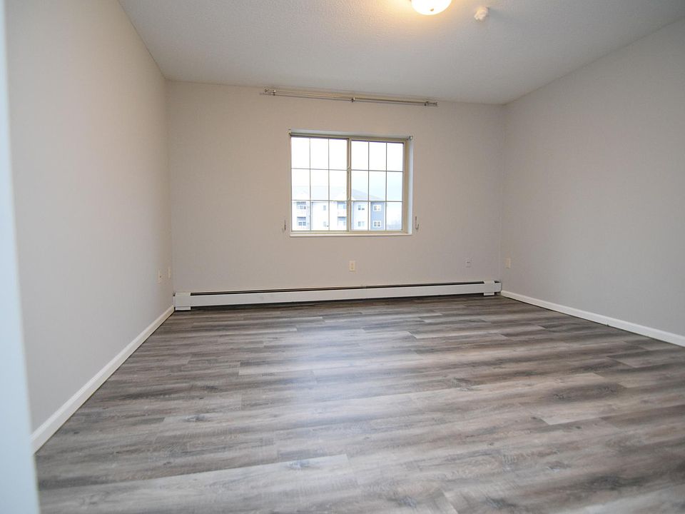 2nd image of 17092 Adelmann St SE APT 313