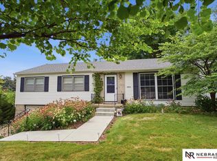 5805 Charles St, Omaha, NE 68132