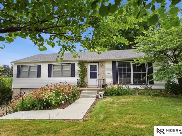 5805 Charles St, Omaha, NE 68132