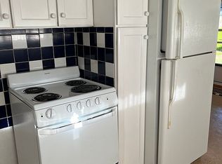 422 Roselynn Ln, Virginia Beach, VA 23454