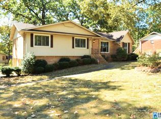 1113 Westridge Cir, Birmingham, AL 35235