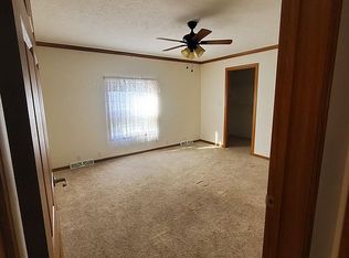 754 Point Marion Rd, Morgantown, WV 26505