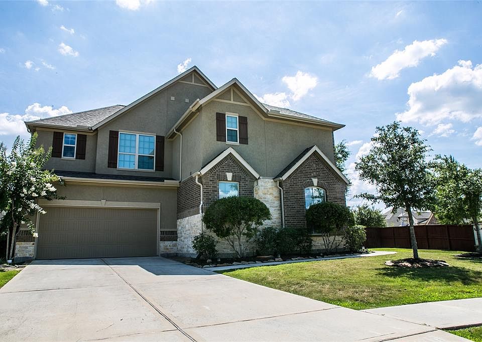 1st image of 25220 Forest Lake Cir