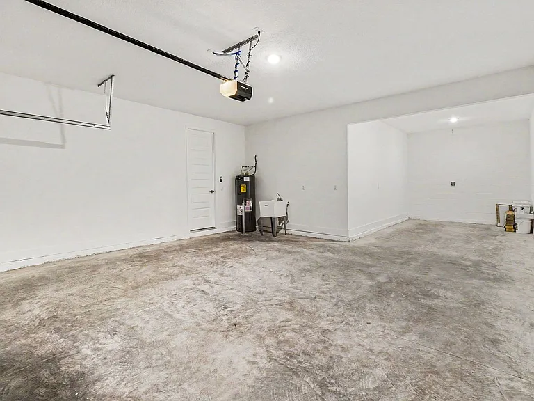726 Clearwater Ave — Photo 21