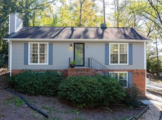 3401 Country Brook Ln, Vestavia, AL 35243