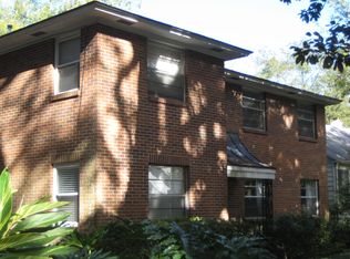 120 E 55th St APT 2, Savannah, GA 31405