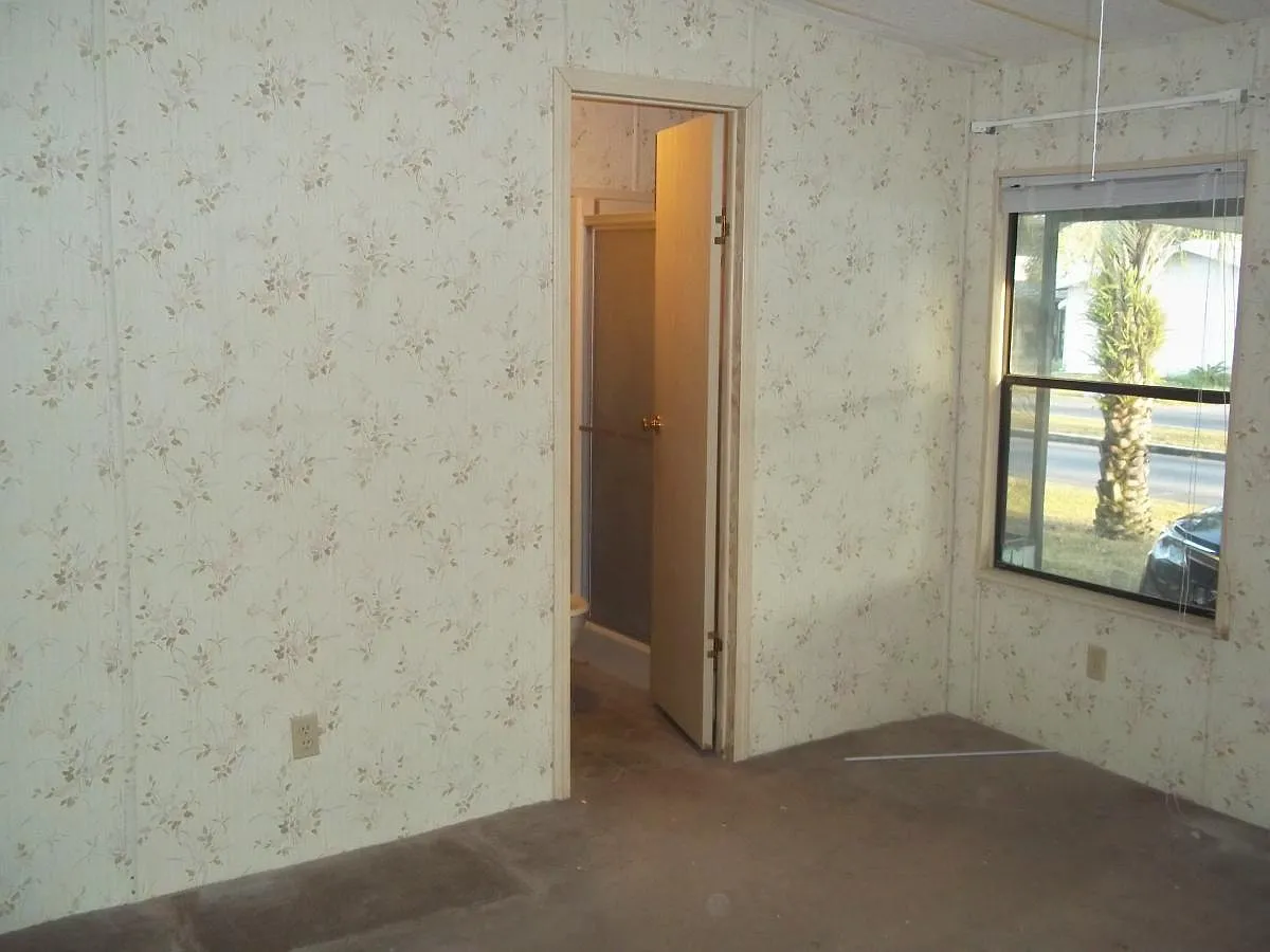 2 bed, 1000 sqft, $1,400 — Photo 4