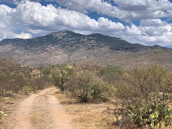 4th image of E Mountain Canyon