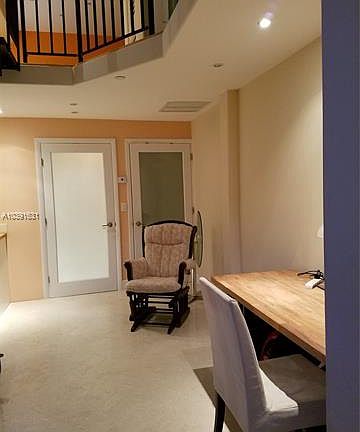 5th image of 6365 Collins Ave #Cab19