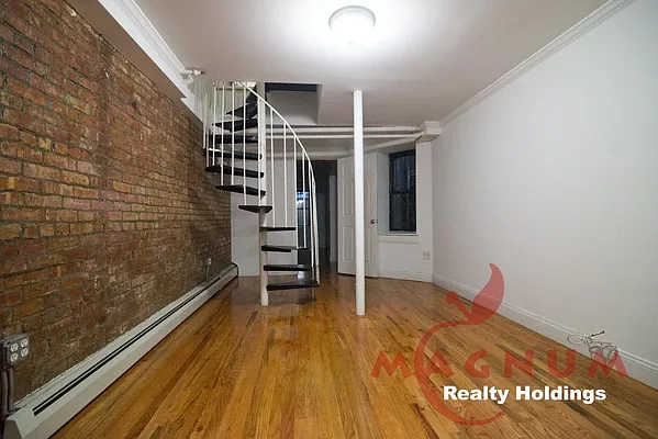 Rented by Magnum Realty Holdings, LLC | media 44