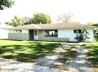 1520 Waverly Pl, Joliet, IL 60435