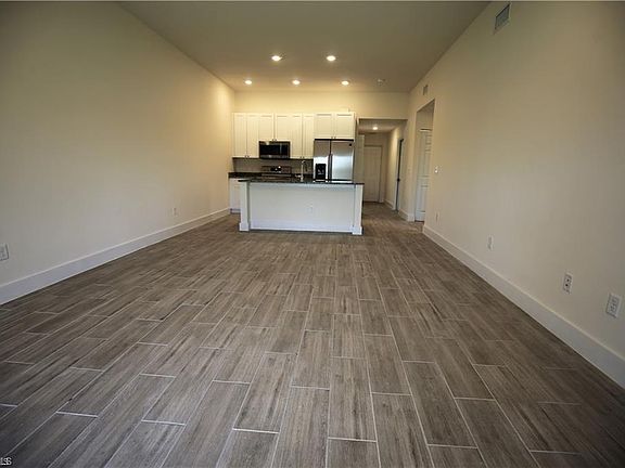 5th image of 3724 SW 8th Pl