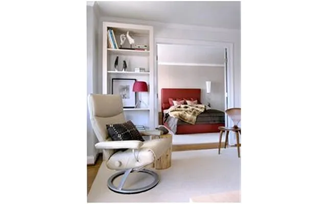 Sold by Douglas Elliman | media 28