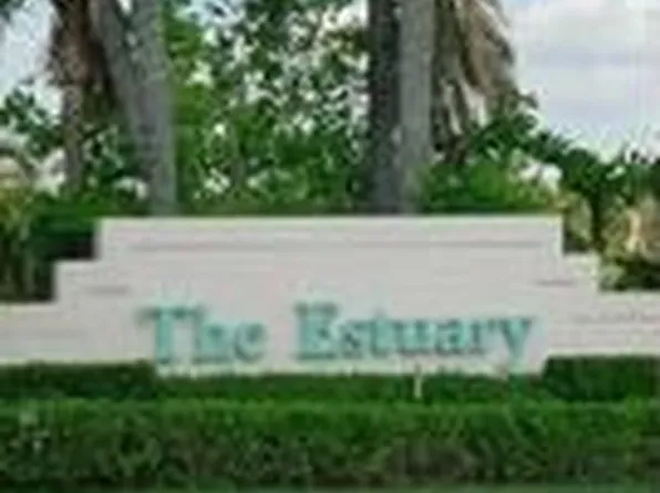 2401 Fairway Dr N, Jupiter, FL 33477