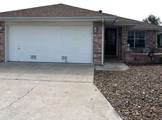 418 Capricorn St, Mission, TX 78572