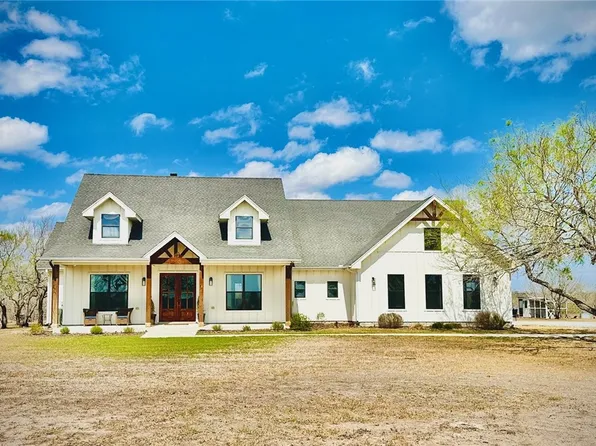 266 E County Road 2180, Kingsville, TX 78363