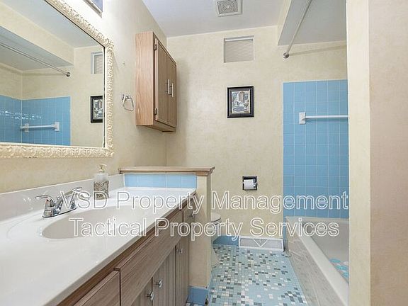 4th image of 6188 Cabrini Ln