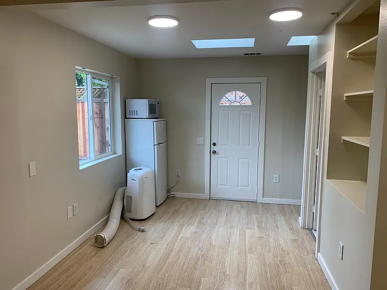 5540 Harwood Rd — Photo 37