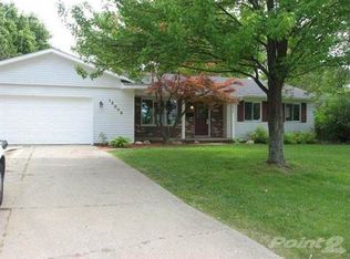 12035 Riverbend Dr, Grand Blanc, MI