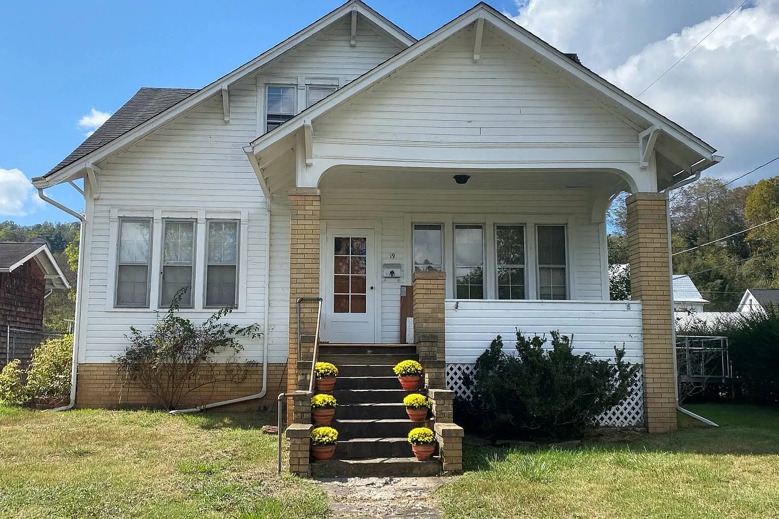 19 Brooklyn Dr photo 1