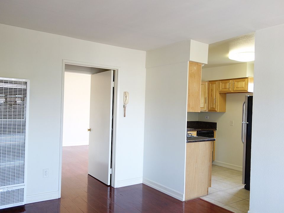 1st image of 4439 Price St APT 5