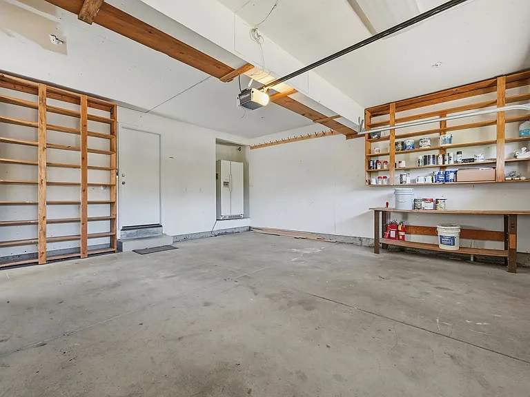 4125 Fireside Ct — Photo 37