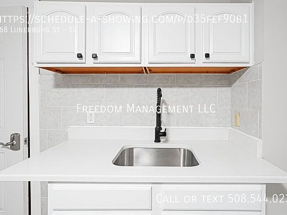 3rd image of 168 Lunenburg St APT 1L