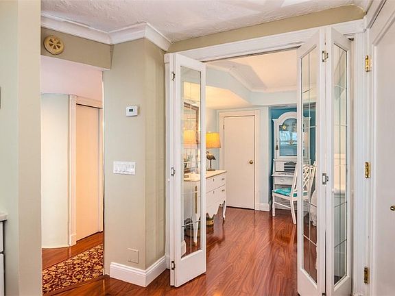 4th image of 3000 E Sunrise Boulevard #phg