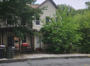 19 Defreest Ave, Troy, NY 12180