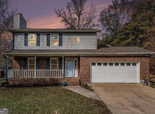 5260 Springtide Ln, Powder Springs, GA 30127