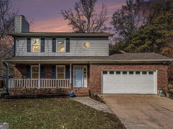 5260 Springtide Ln, Powder Springs, GA 30127