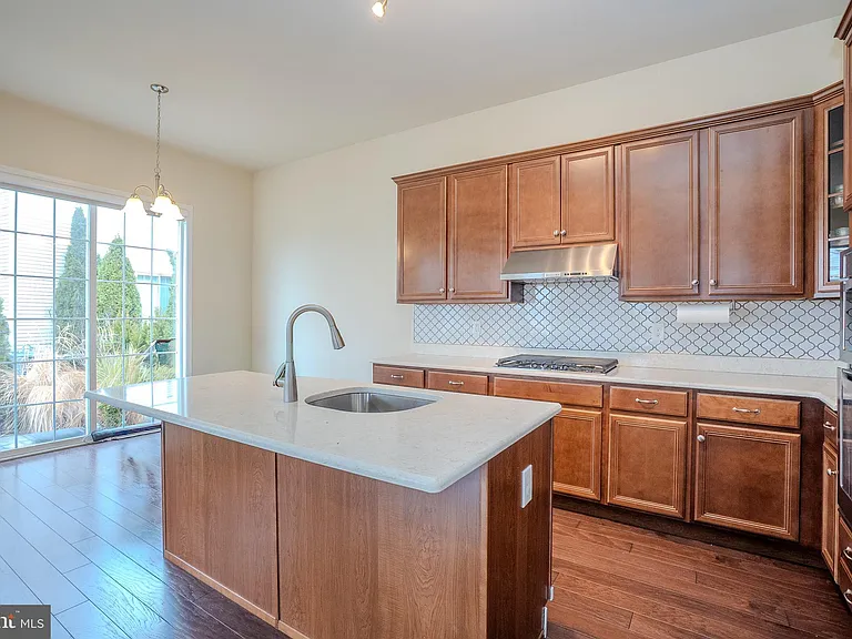 1802 Yearling Ct — Photo 21