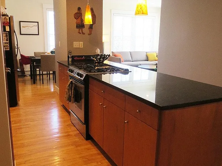 400 Washington St #302 — Photo 26