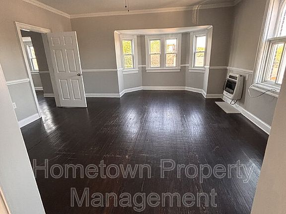 4th image of 69 Main St APT E