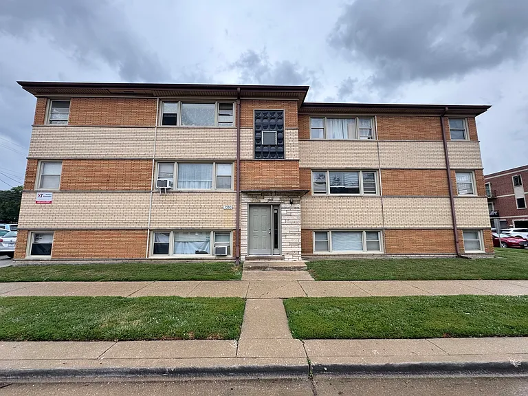 7530 W Diversey Ave #GE — Photo 1